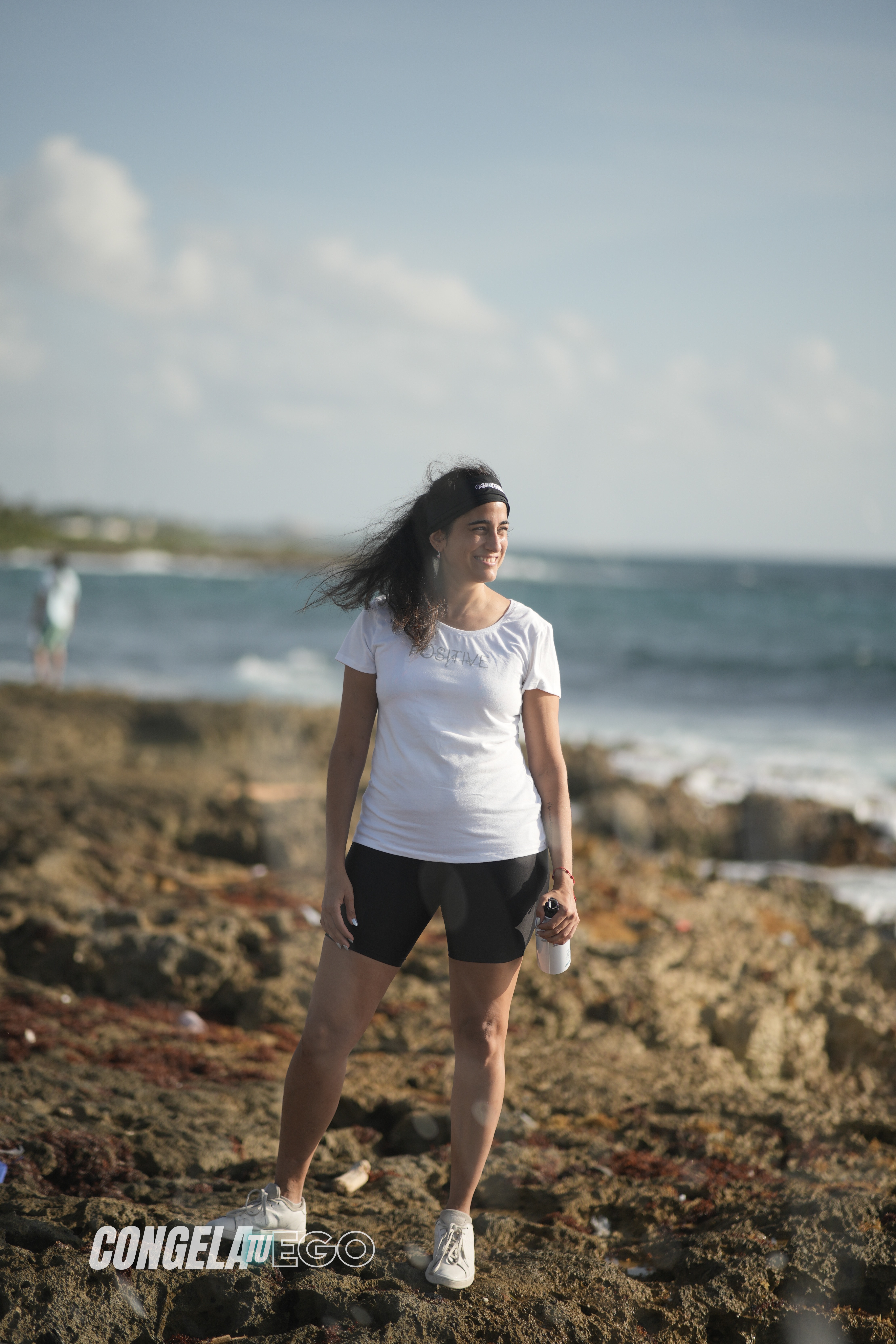 Belu en la playa - Medicina Consciente